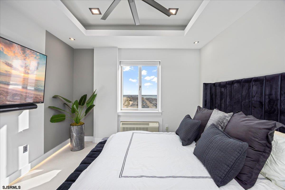 9600 Atlantic Ave Unit: 1815