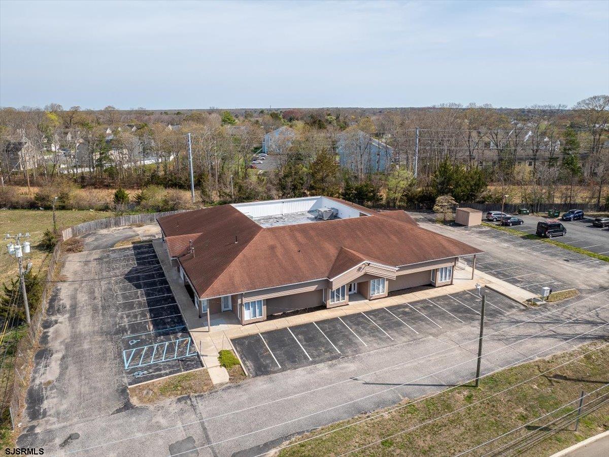 1125-1131 N New Road