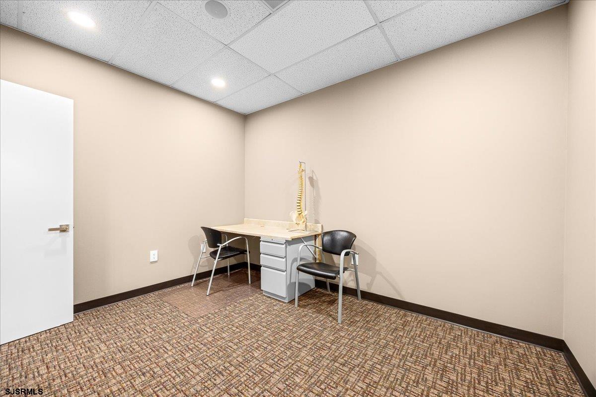 1125-1131 N New Road