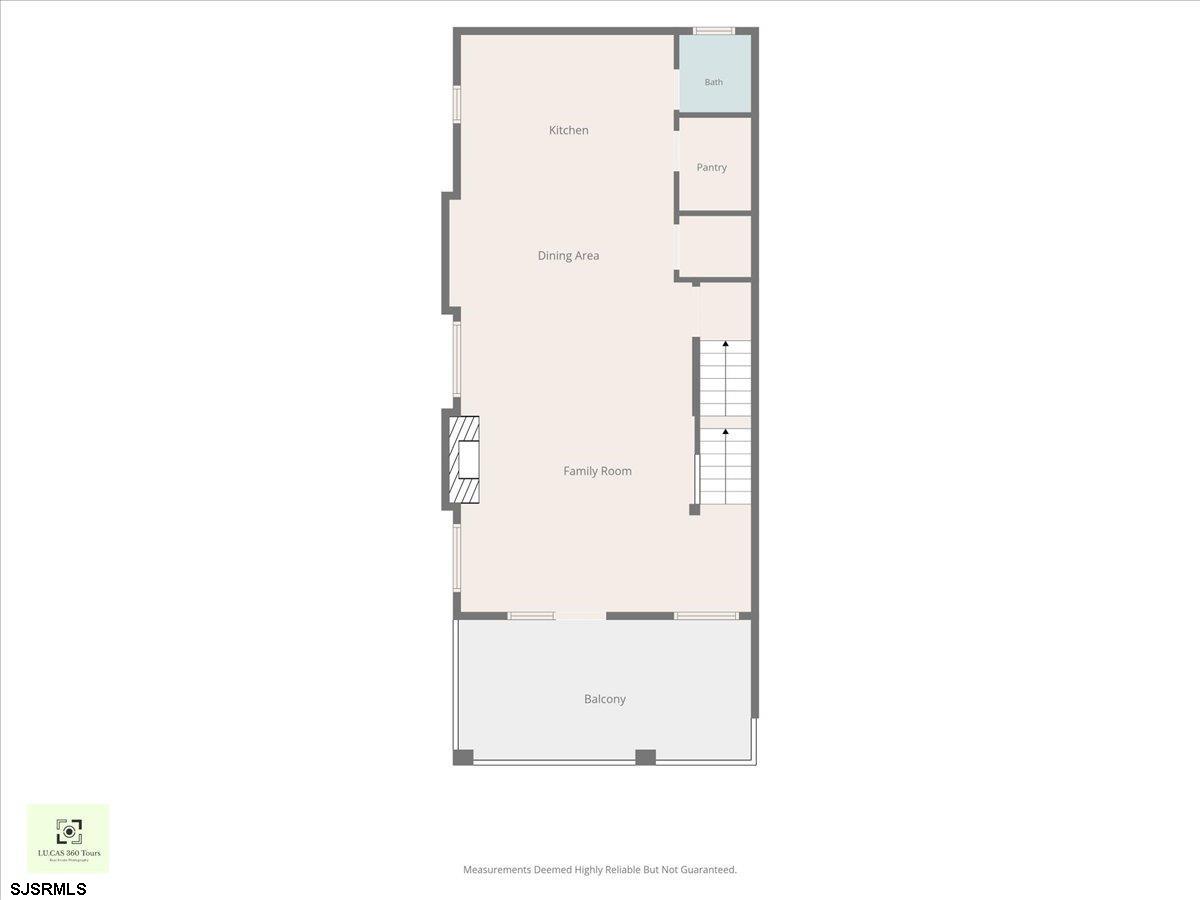 104 S New Haven Ave
