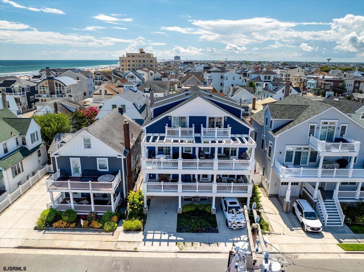 104 S New Haven Ave