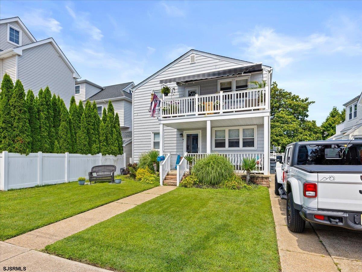 9309 Winchester Ave Unit: 200