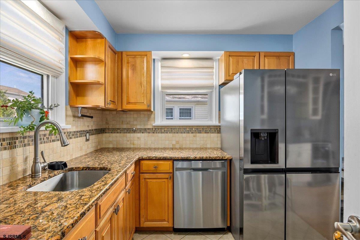 9309 Winchester Ave Unit: 200