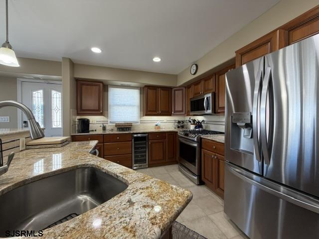 206 N Adams Ave