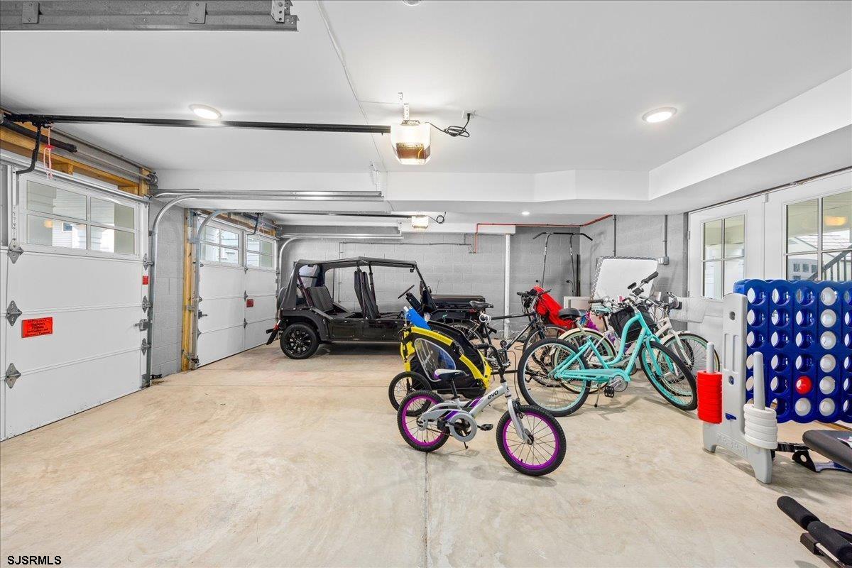 102 S Essex Ave