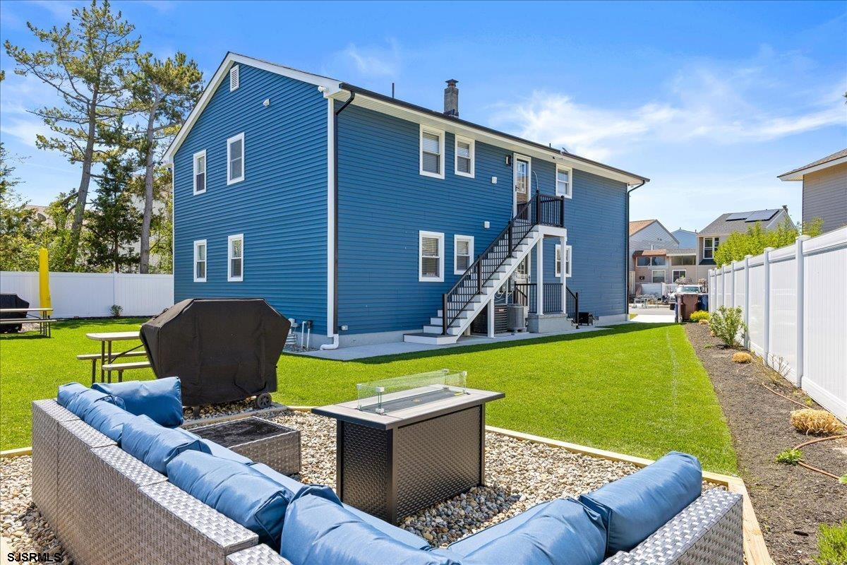 344-346 Hampshire Dr