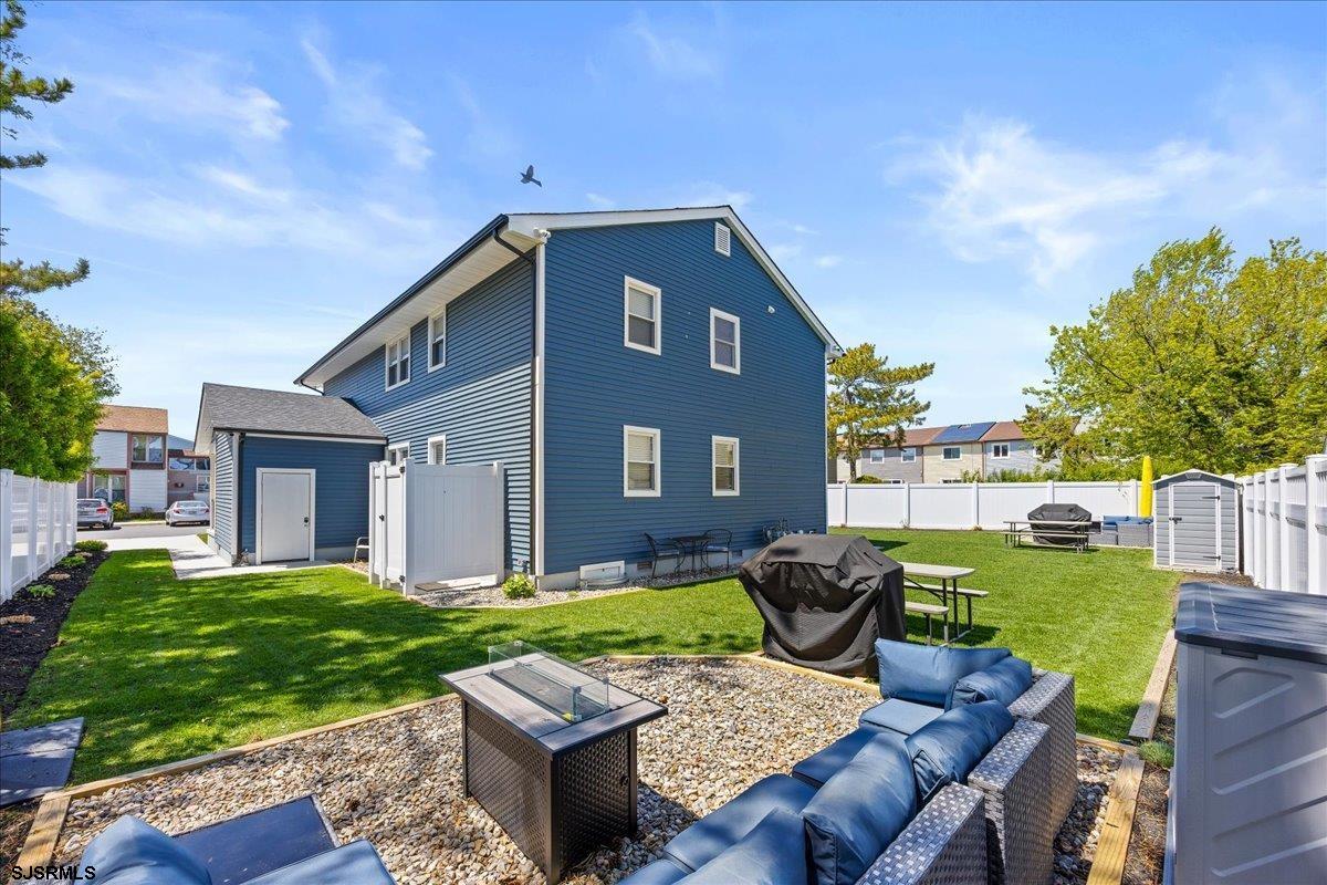 344-346 Hampshire Dr