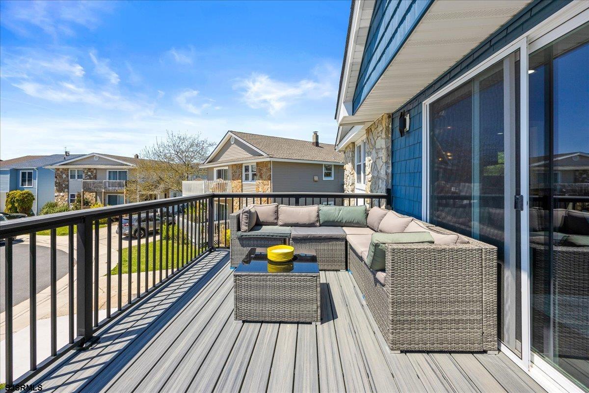 344-346 Hampshire Dr