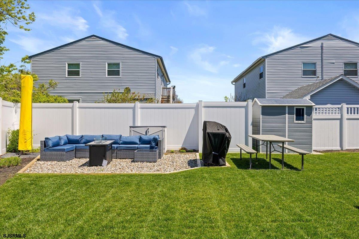 344-346 Hampshire Dr