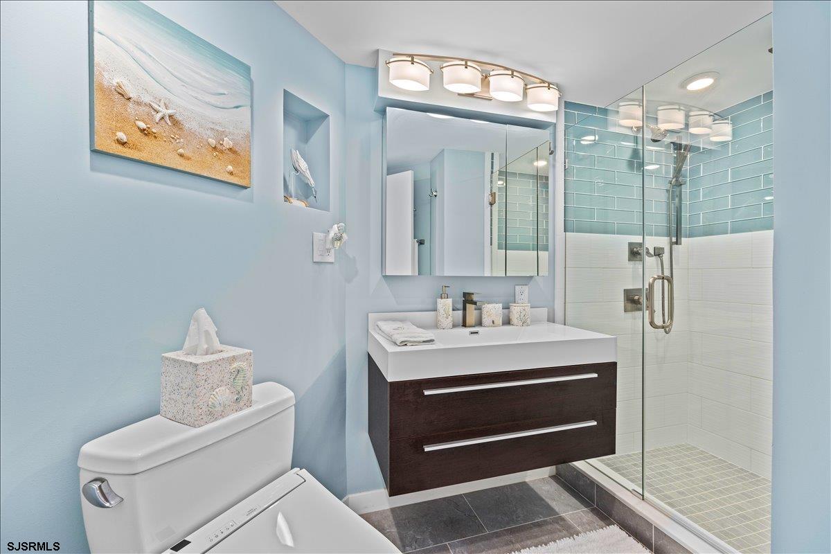 111 S 16th Ave Unit: 415