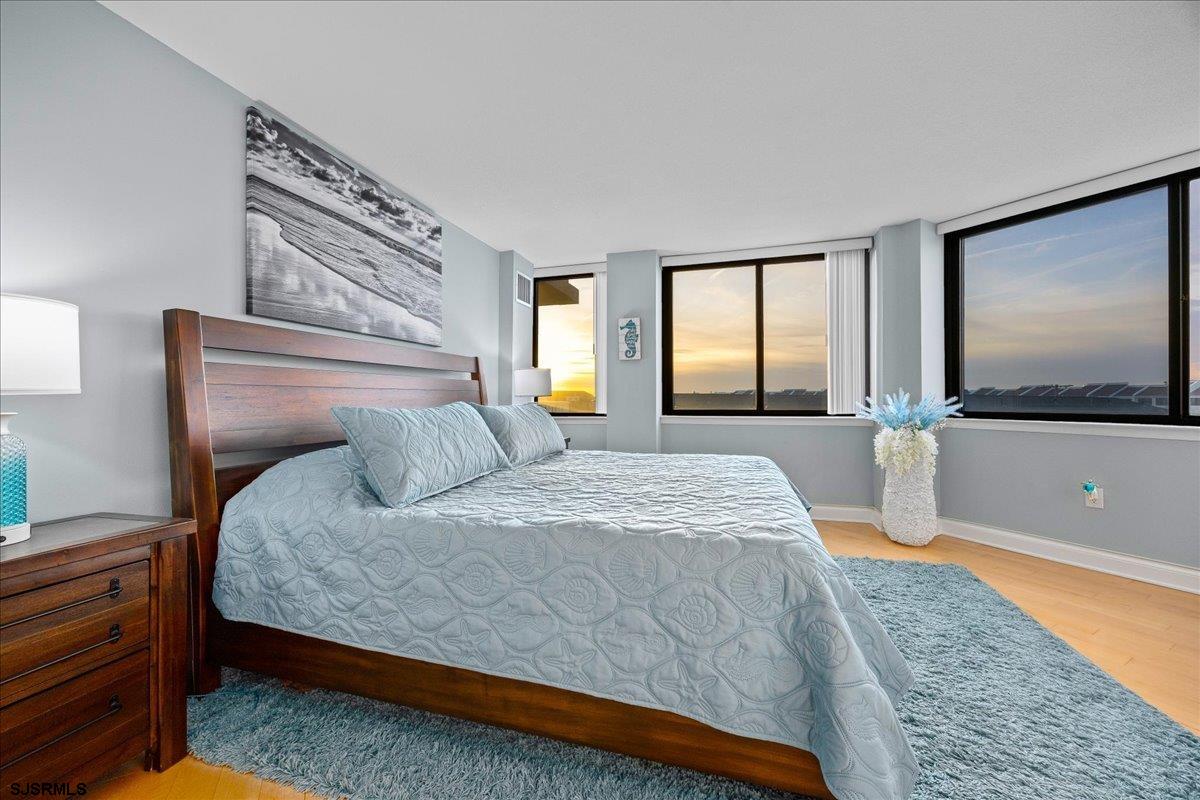 111 S 16th Ave Unit: 415