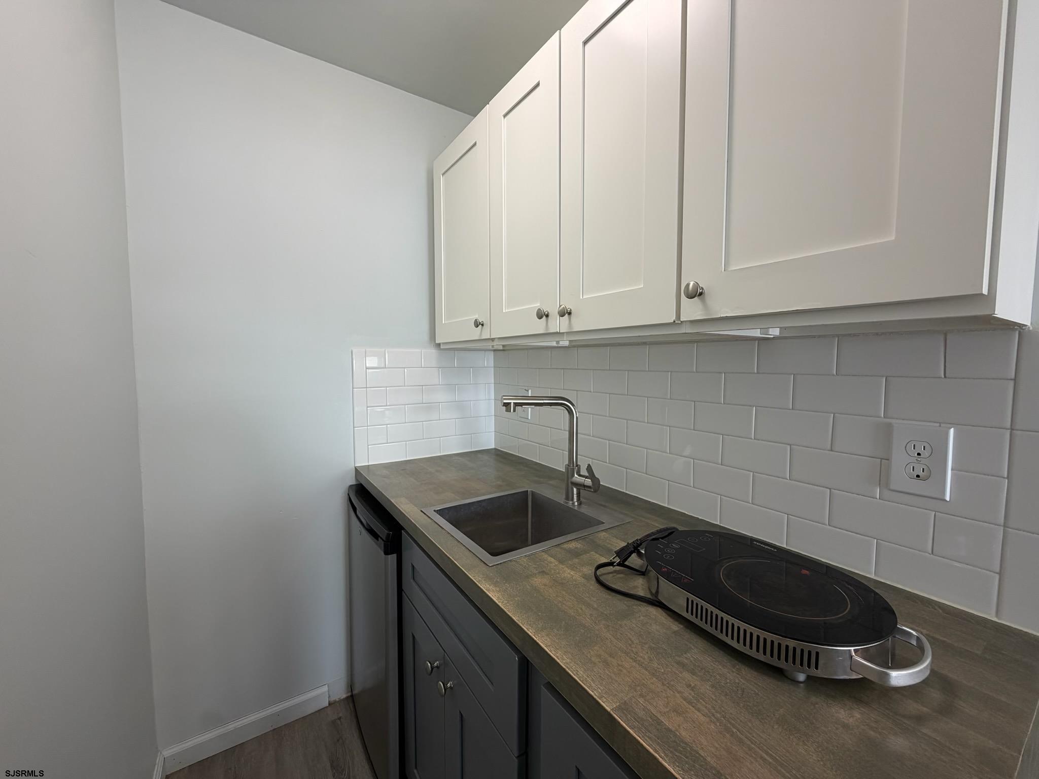 3501 Pacific Unit: 84