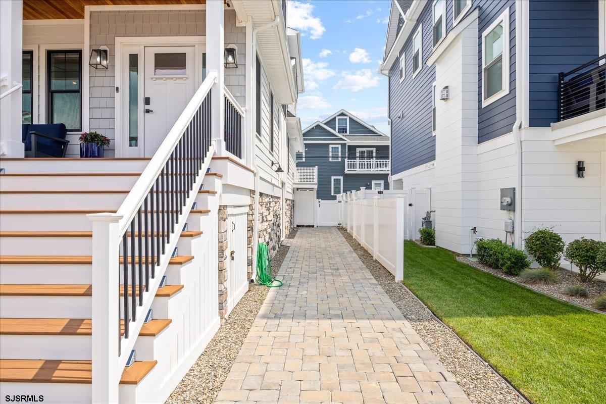 207 N Rumson Ave
