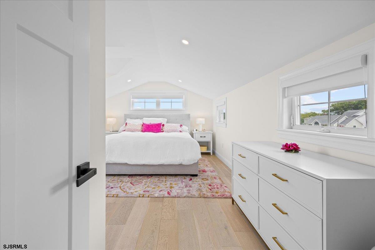 207 N Rumson Ave