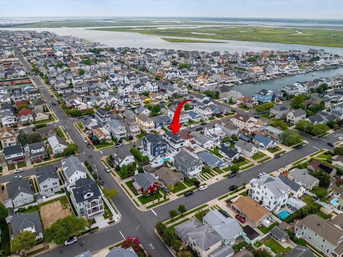 207 N Rumson Ave