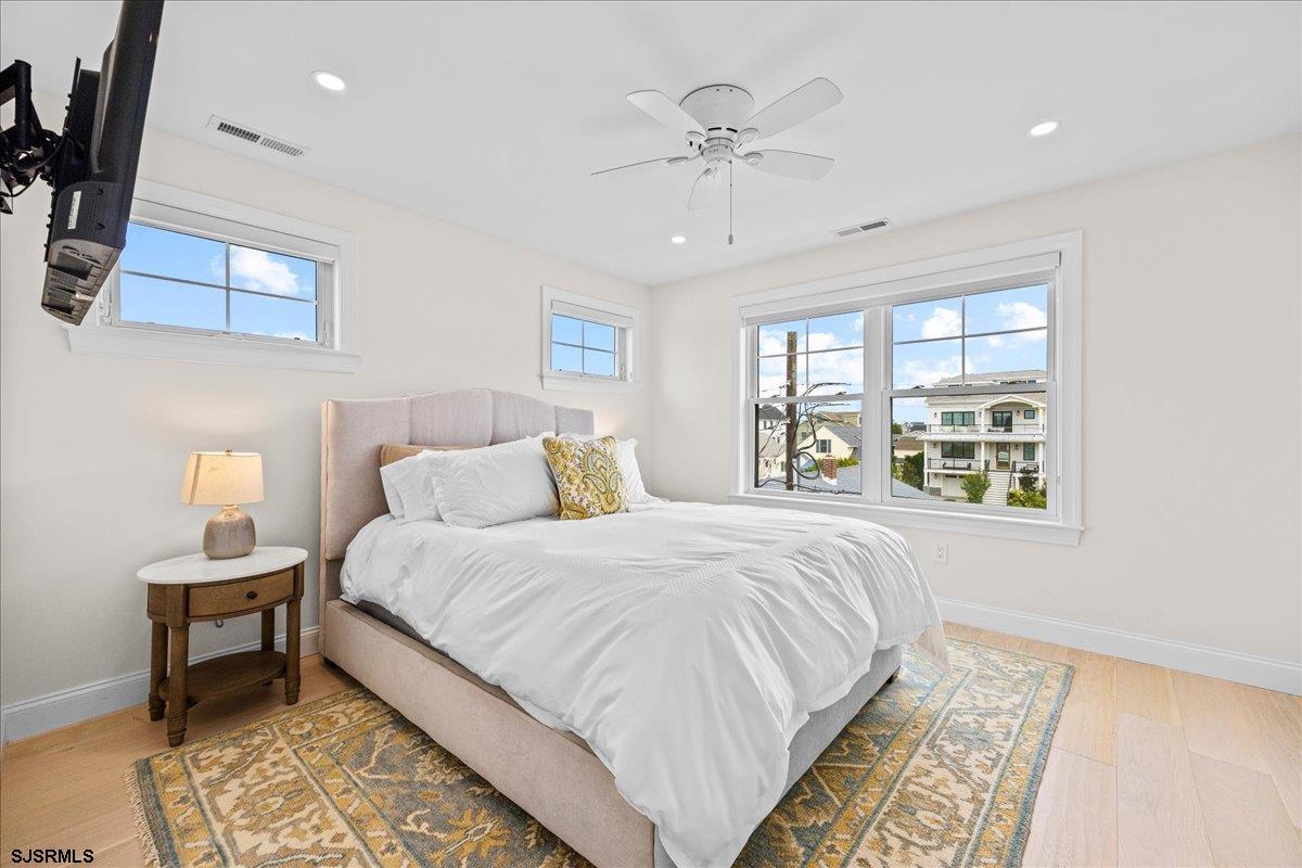 207 N Rumson Ave