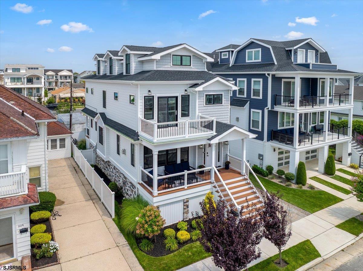 207 N Rumson Ave