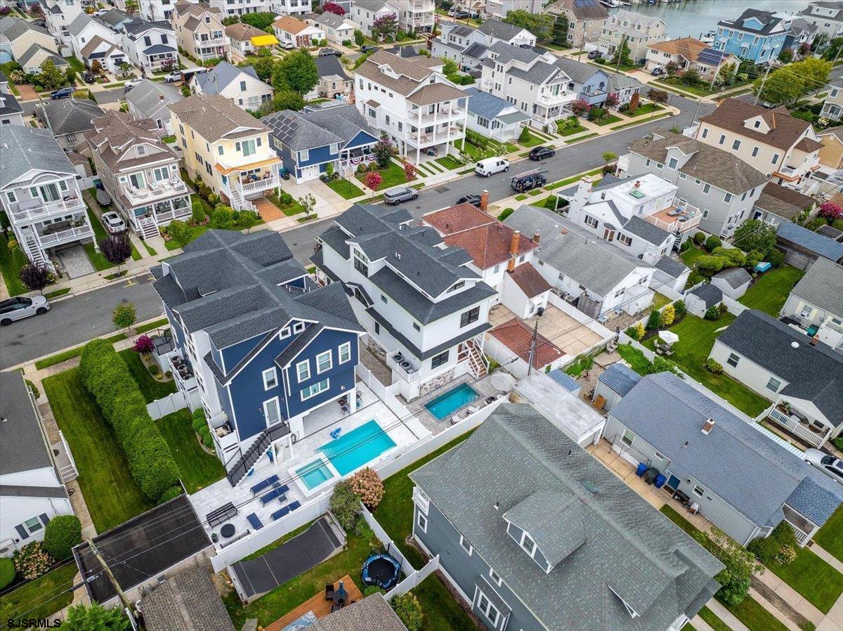 207 N Rumson Ave