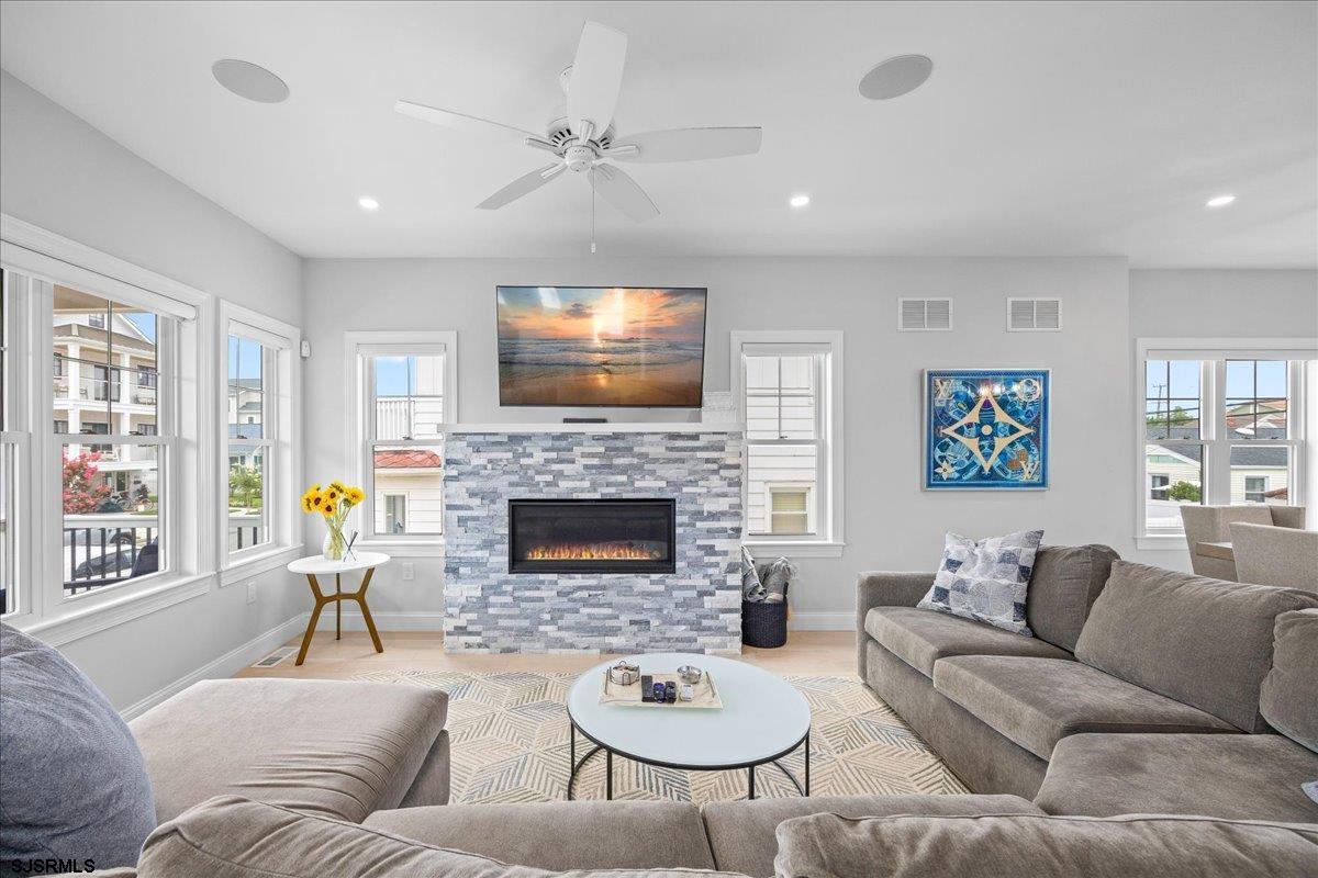 207 N Rumson Ave