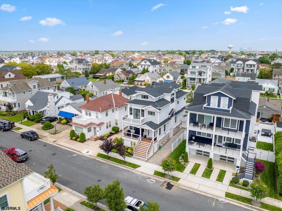 207 N Rumson Ave