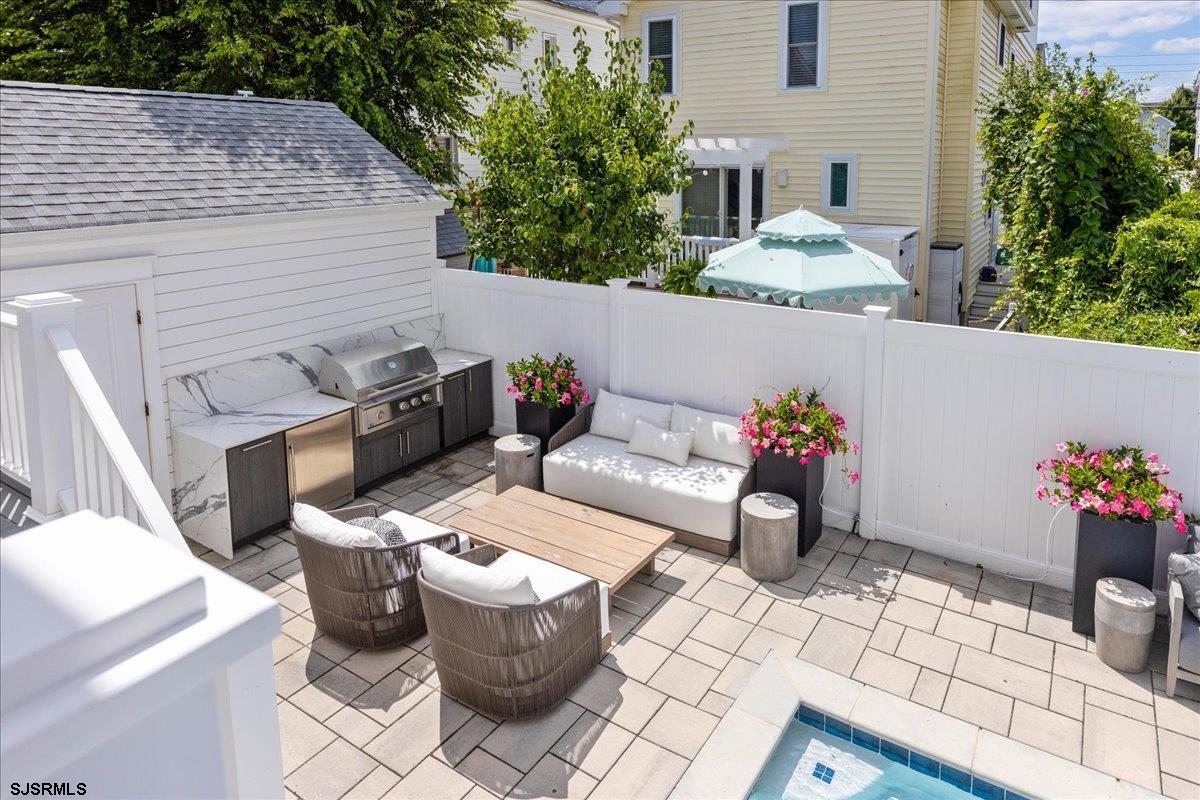 428 N Pembroke Ave