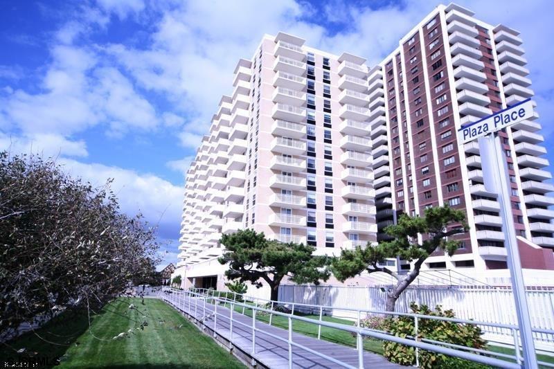 101 S Plaza Pl Unit: 402