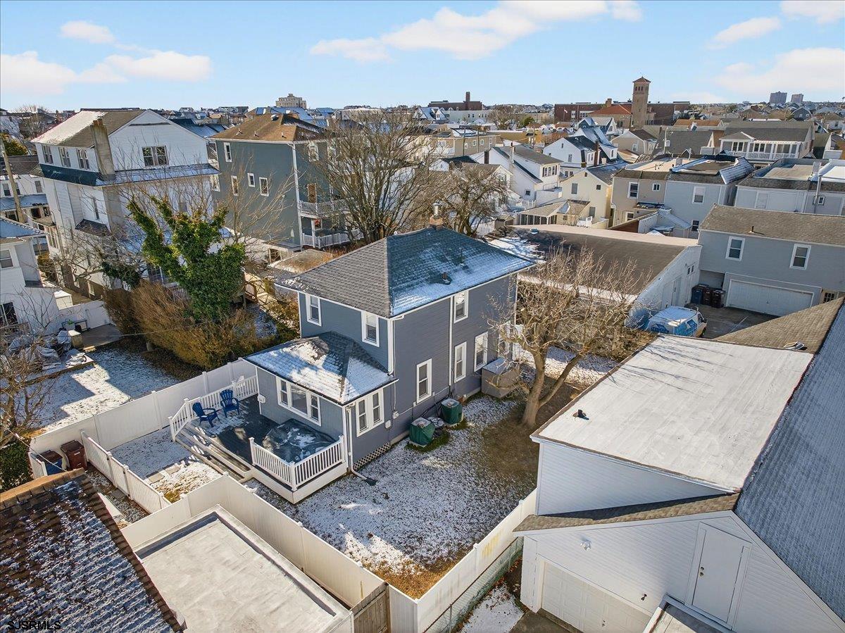 104 N Portland Ave