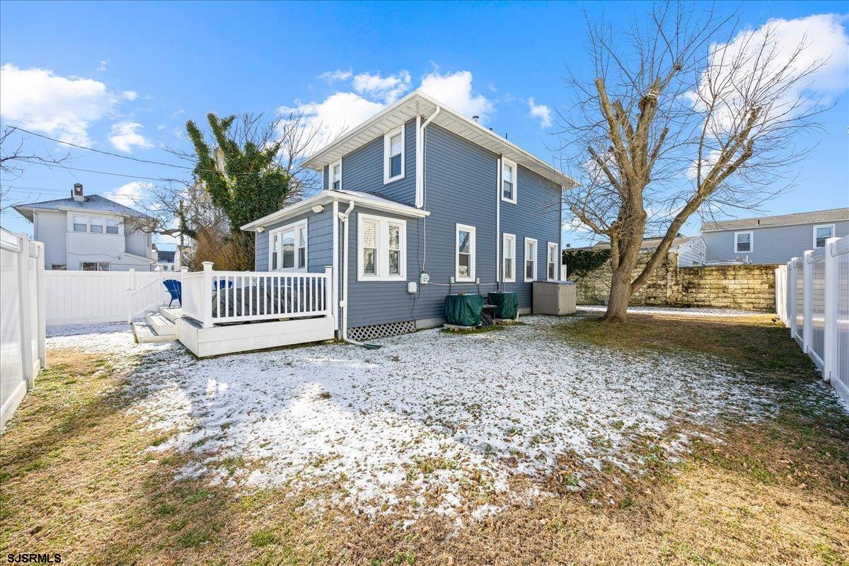 104 N Portland Ave