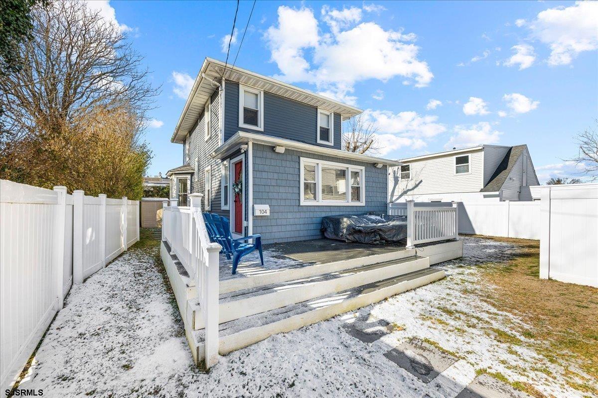 104 N Portland Ave