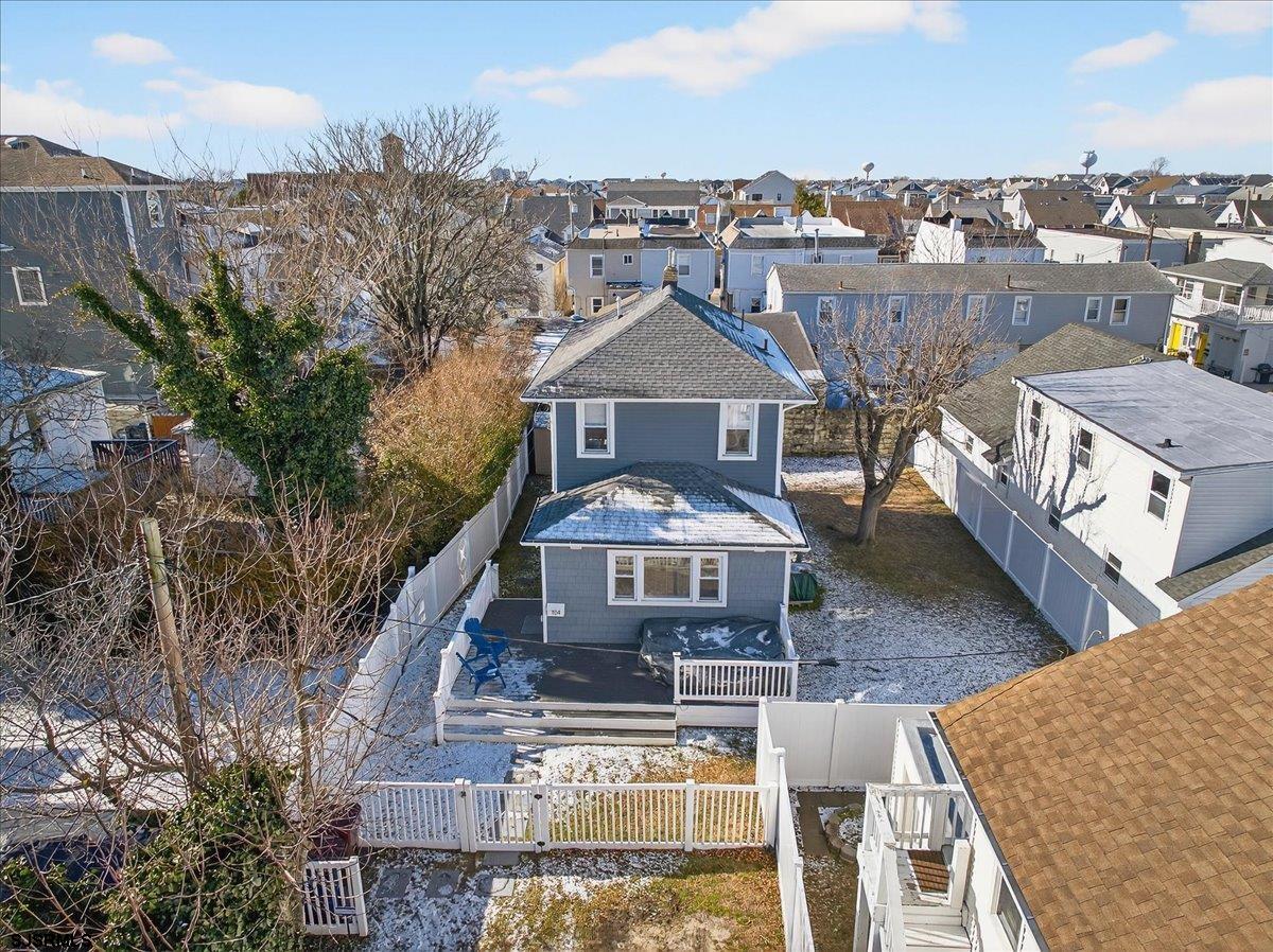 104 N Portland Ave