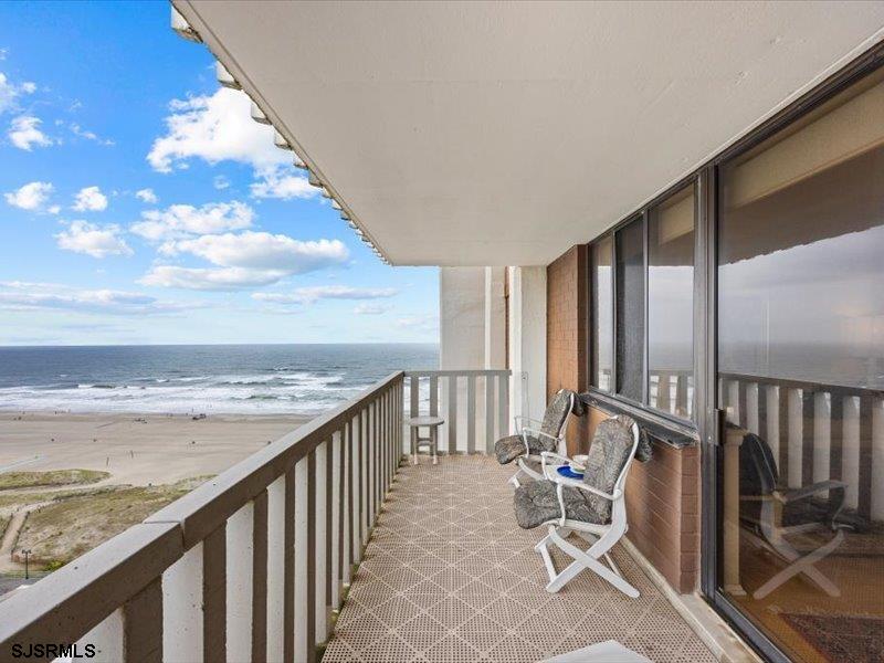 100 S Berkley Square Unit: 18D