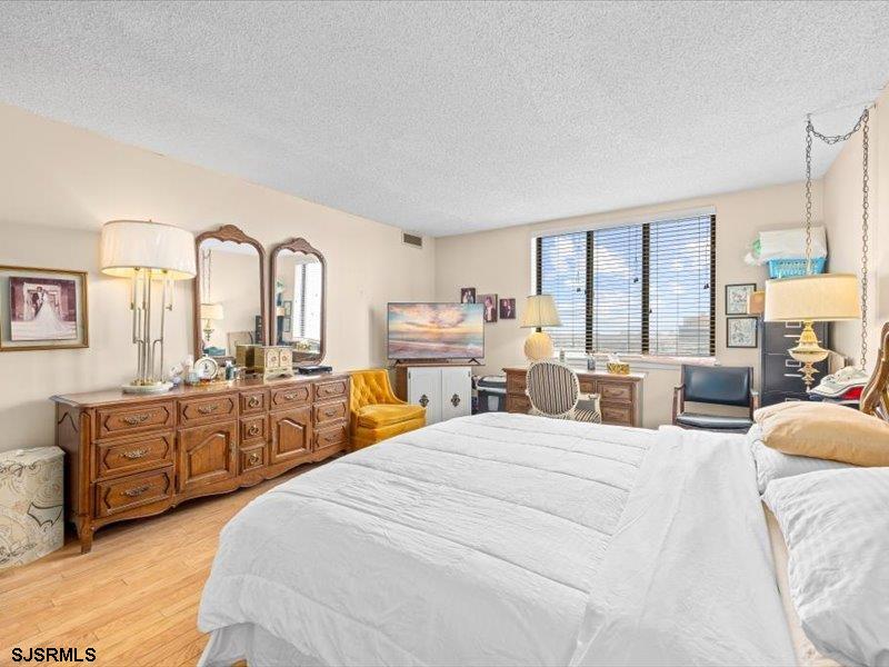 100 S Berkley Square Unit: 18D