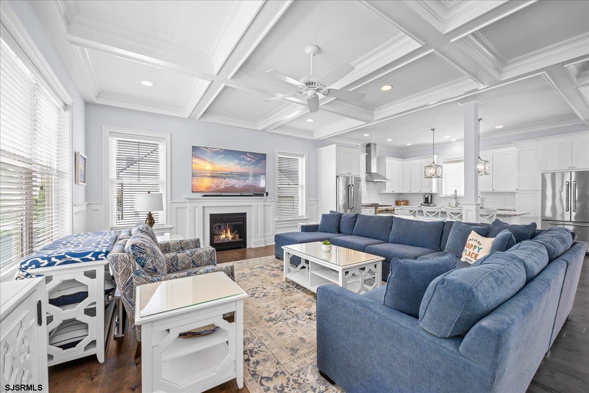 119 N Barclay Ave