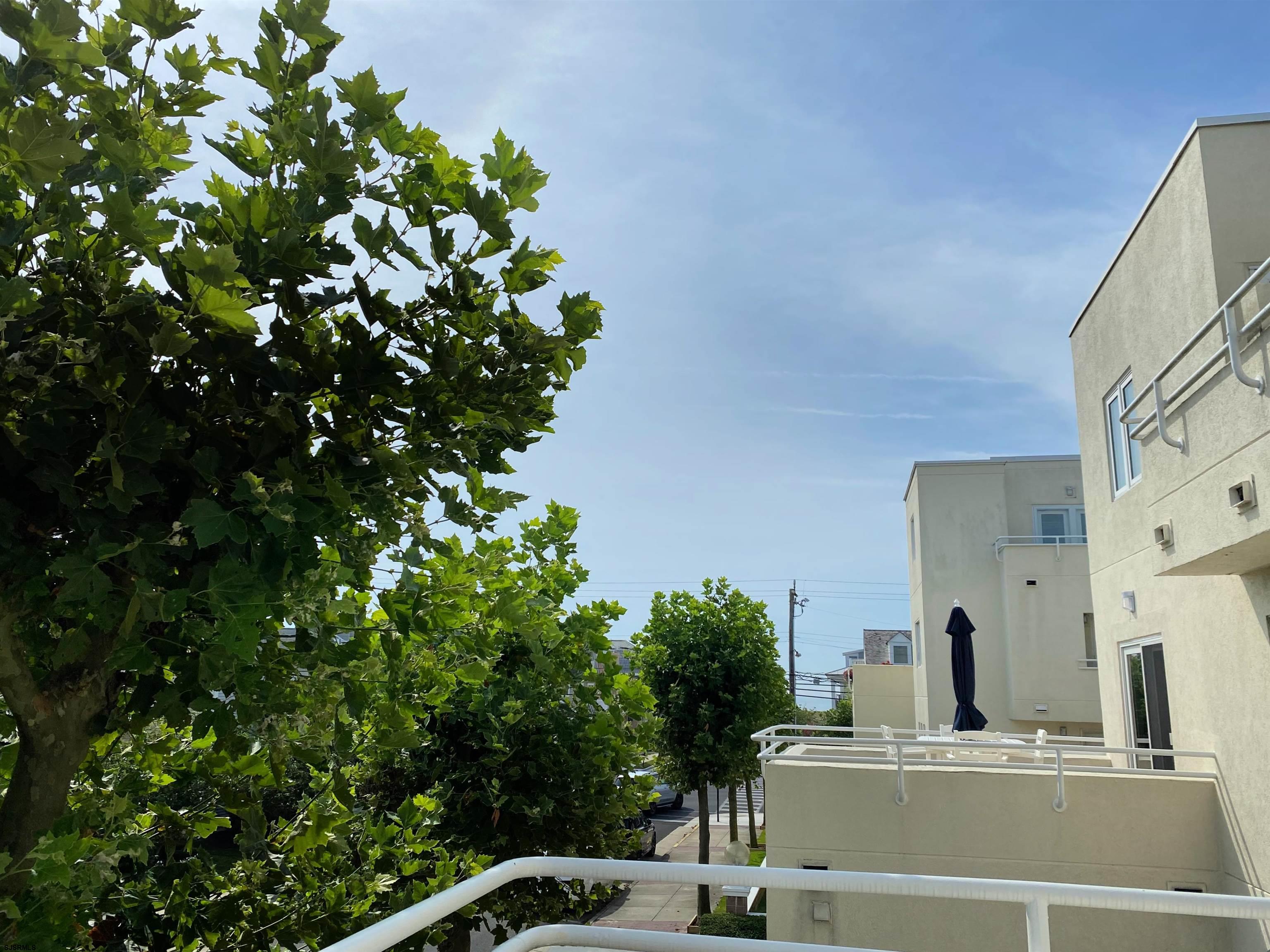 7701 Atlantic Ave Unit: 25A