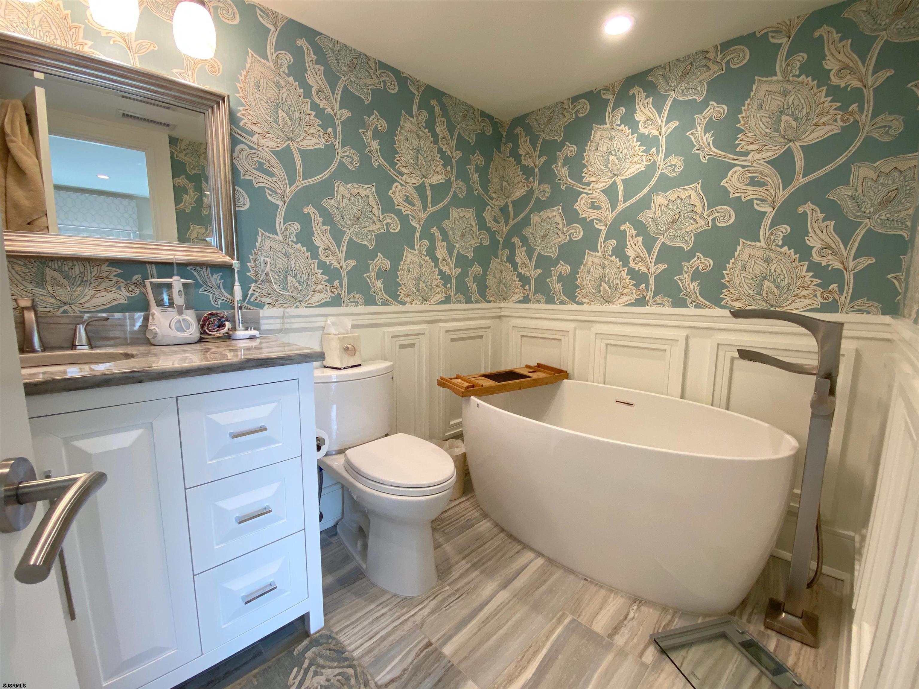 7701 Atlantic Ave Unit: 25A