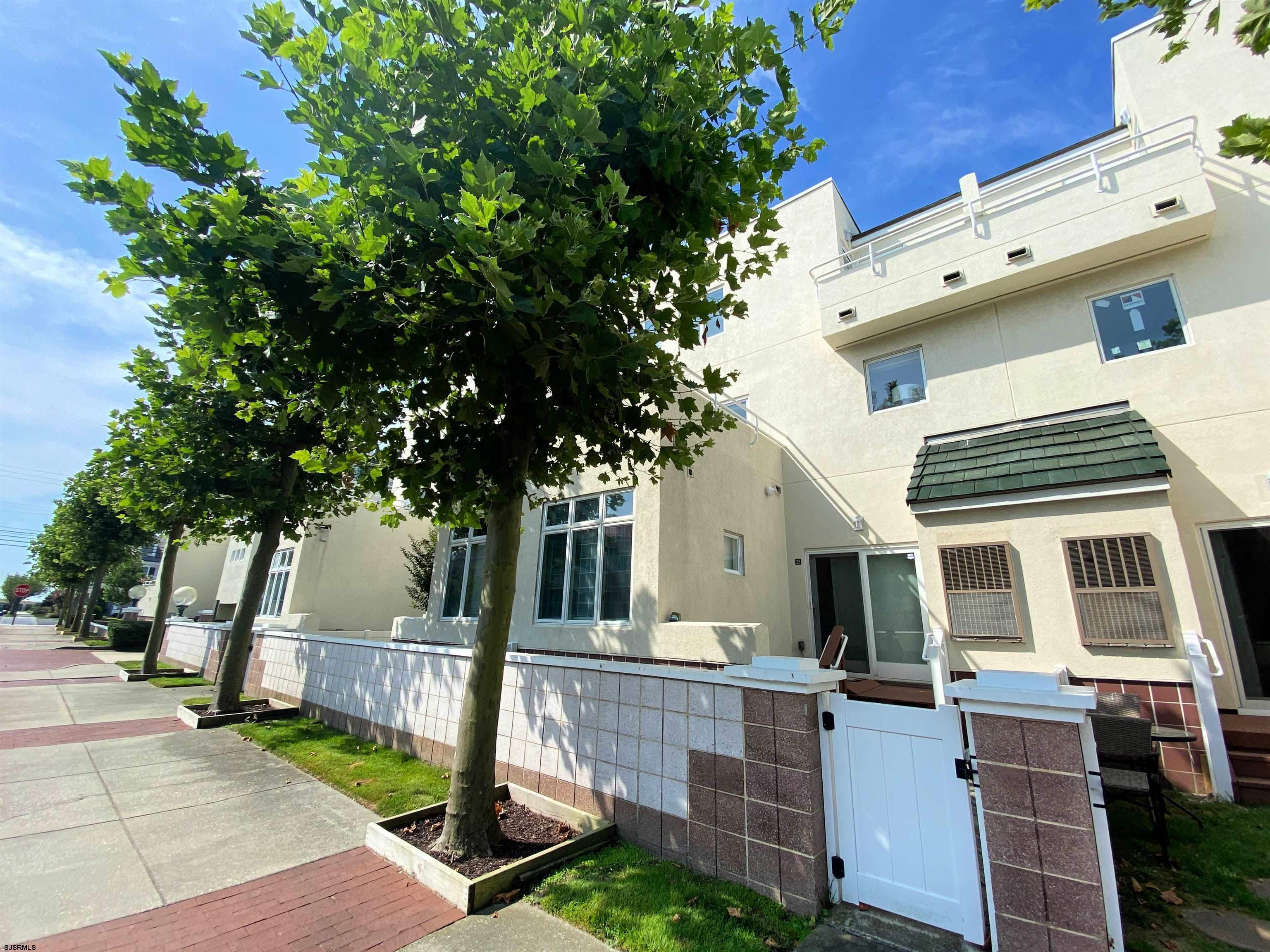 7701 Atlantic Ave Unit: 25A