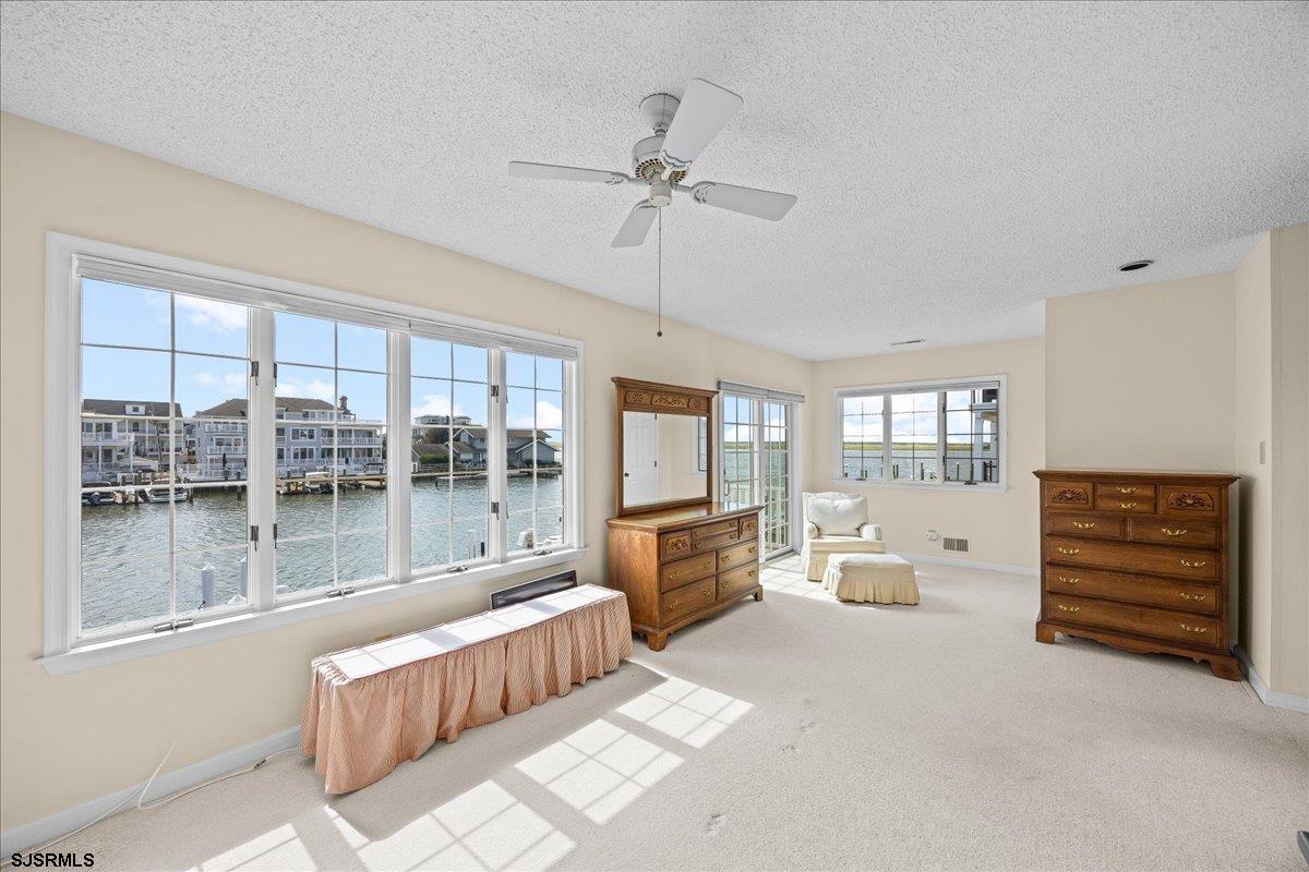 428 N Nassau Ave