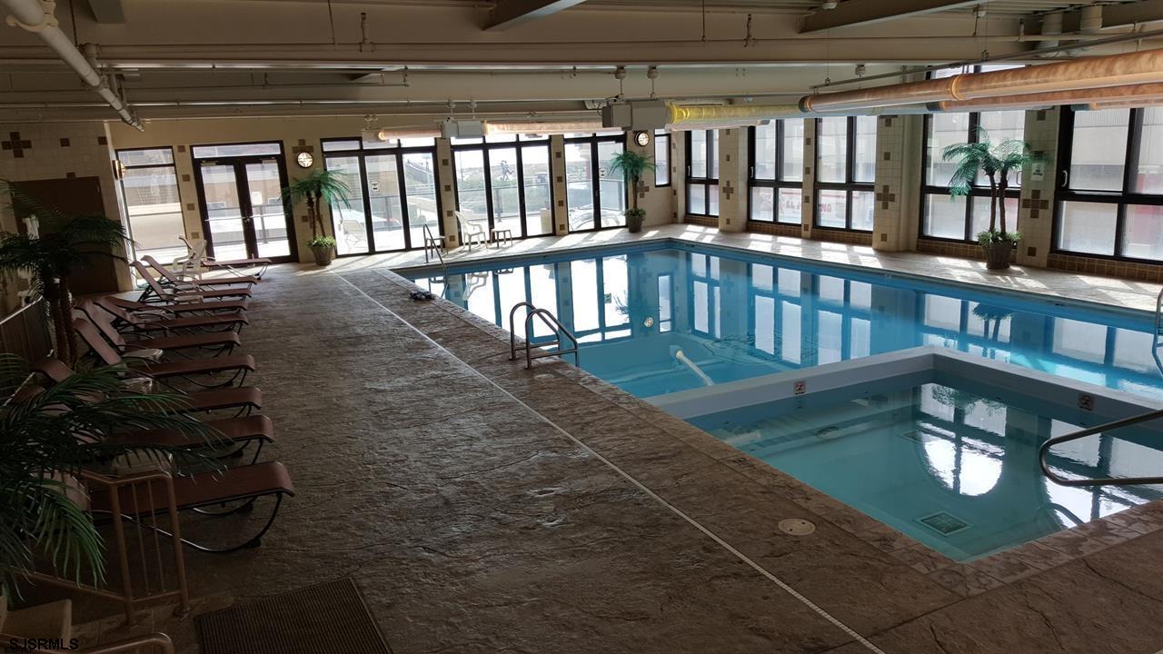 2721 Boardwalk Unit: 1517