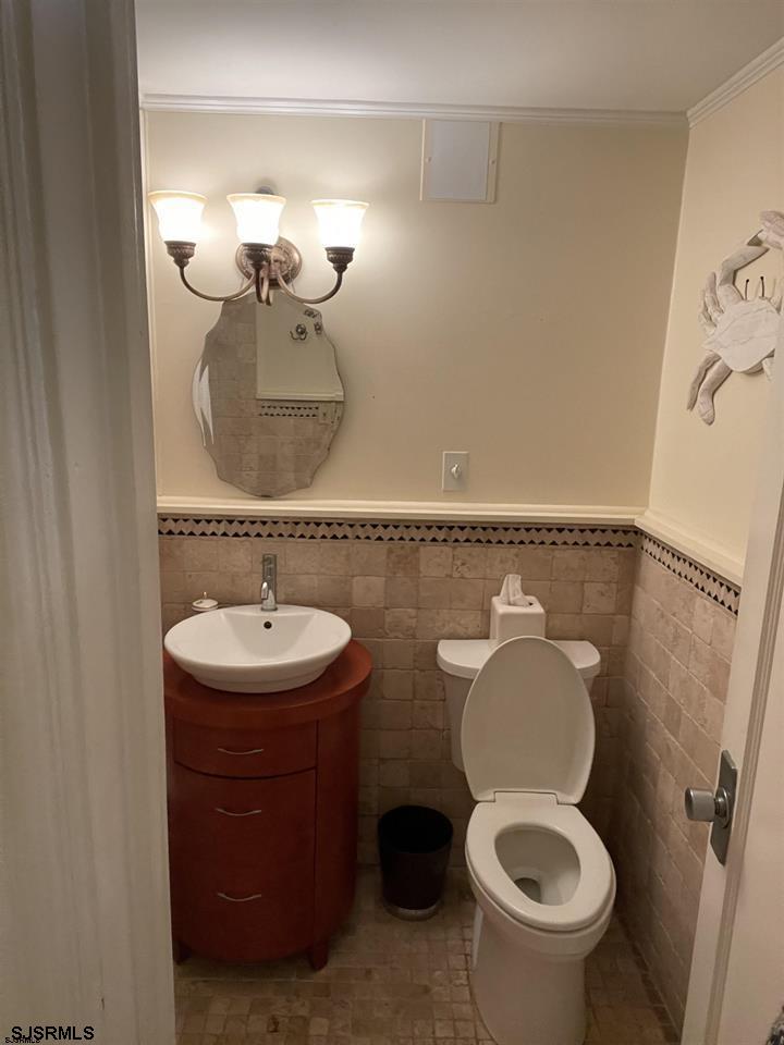 2721 Boardwalk Unit: 1517
