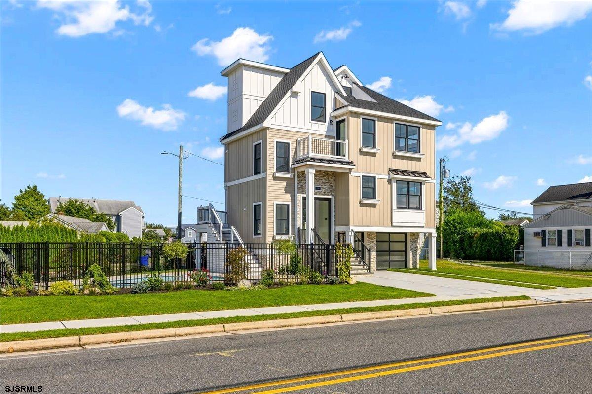 323 N Huntington Ave