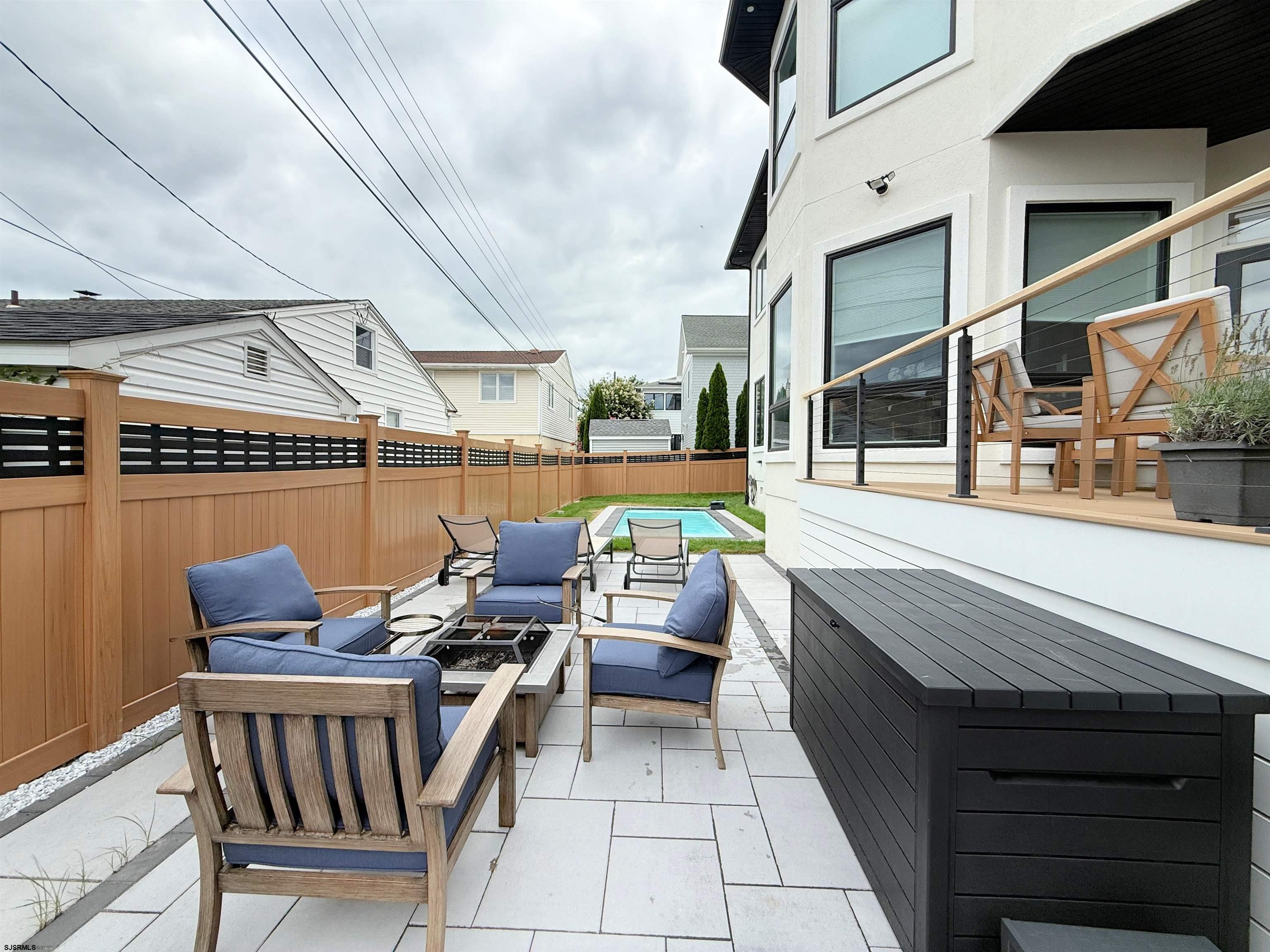 31 Seaside