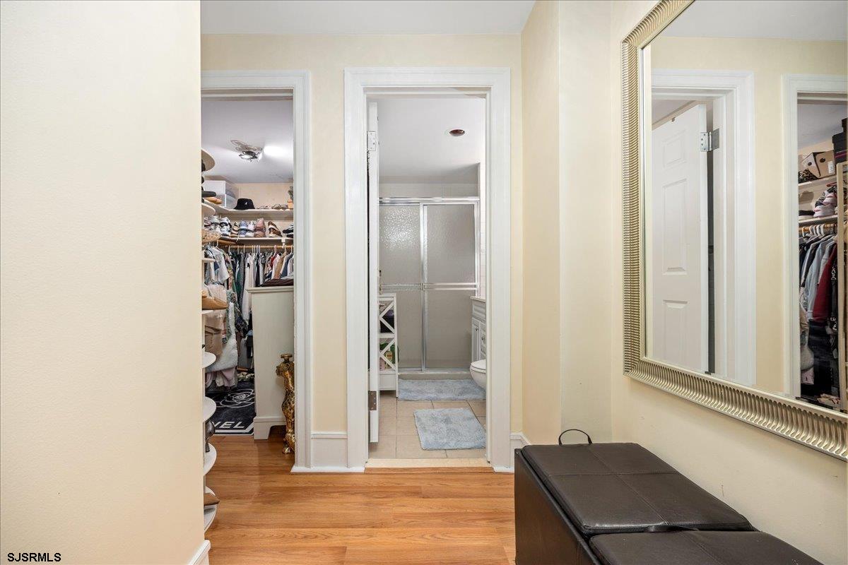 2721 Boardwalk Unit: 809