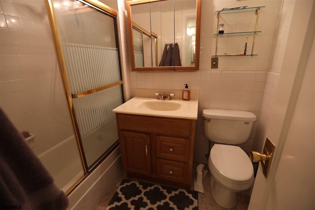 2721 Boardwalk Unit: 1616