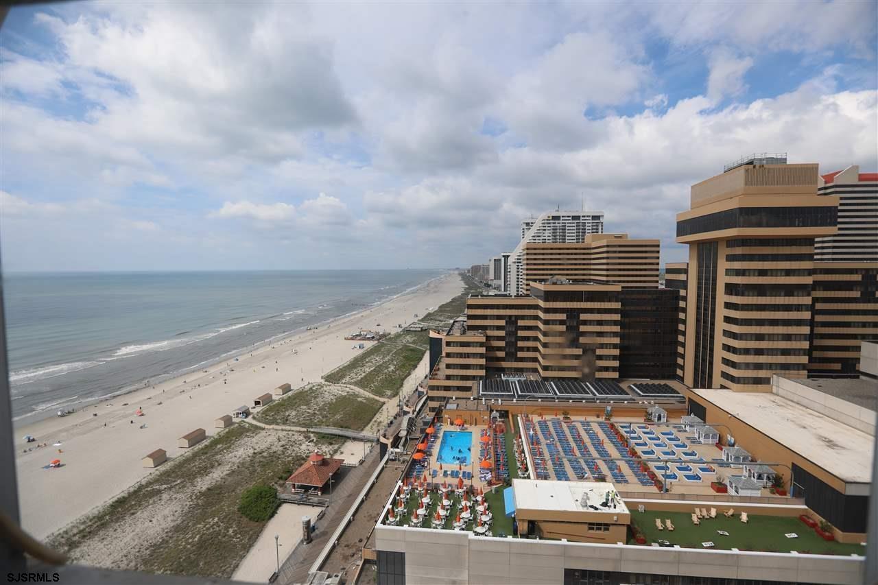 2721 Boardwalk Unit: 1616