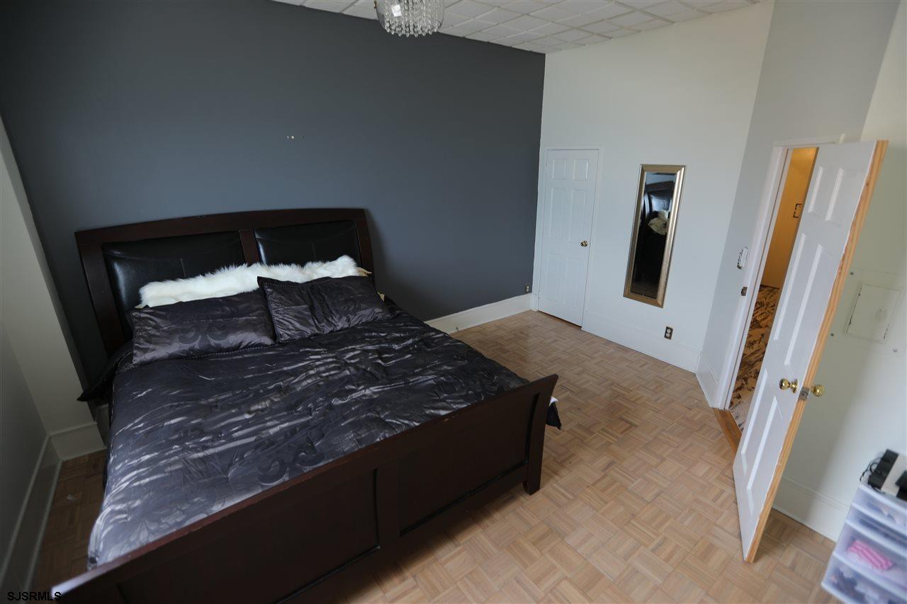 2721 Boardwalk Unit: 1616