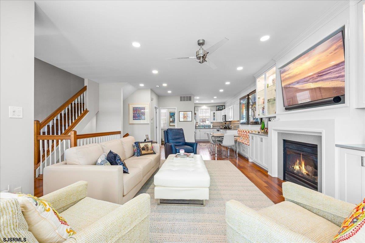 30 S Coolidge Ave