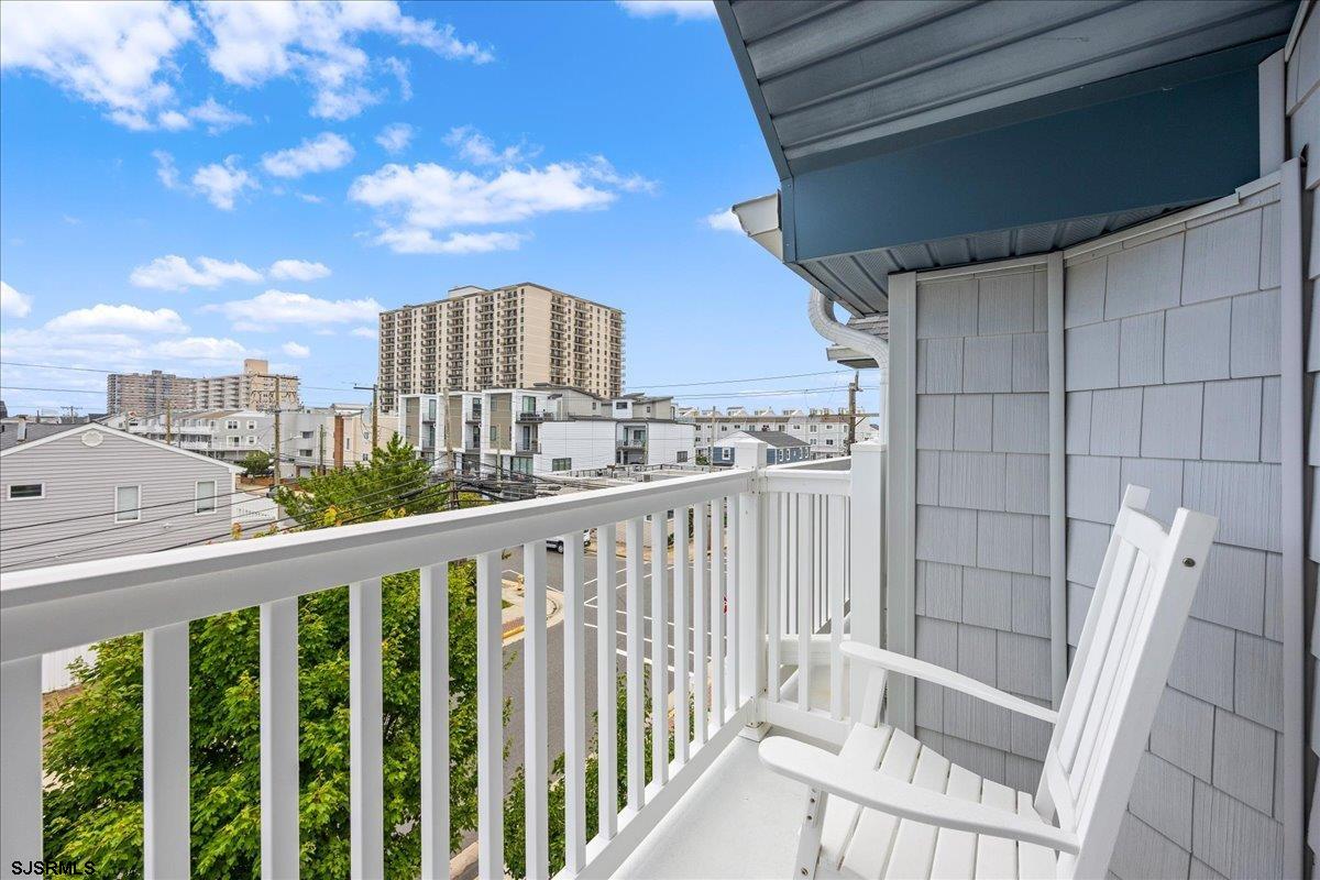 30 S Coolidge Ave