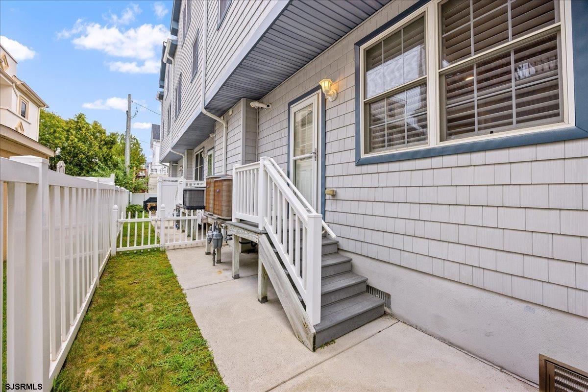 30 S Coolidge Ave