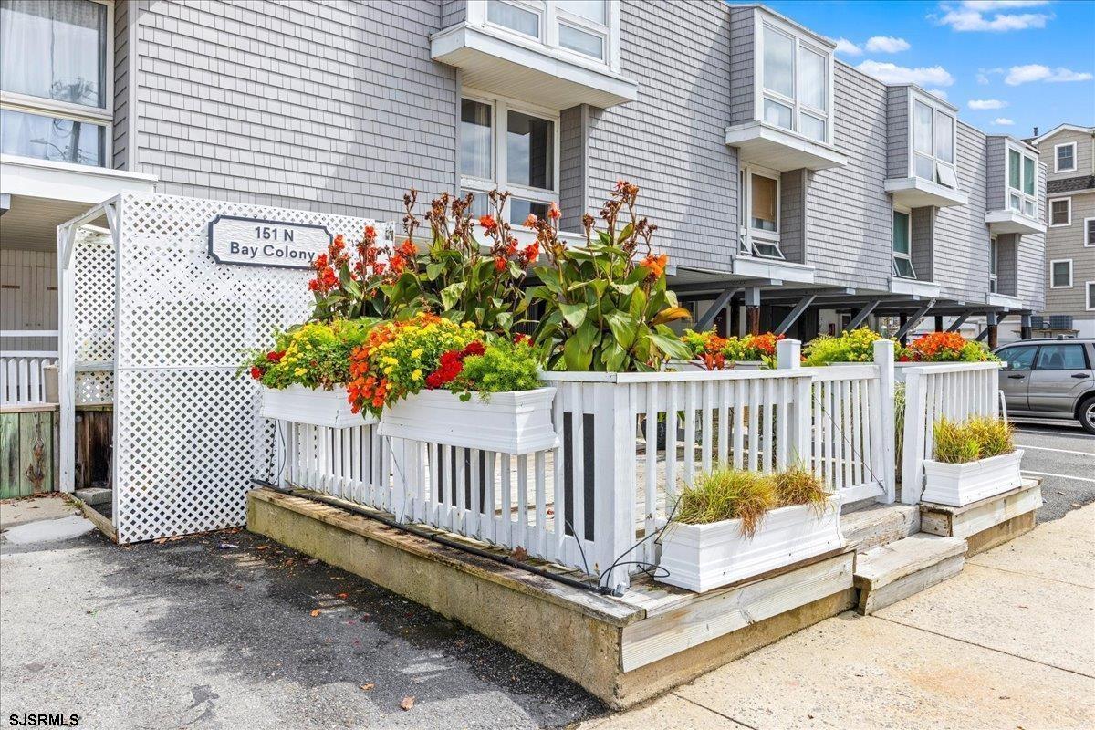 151 N Annapolis Ave Unit: 2