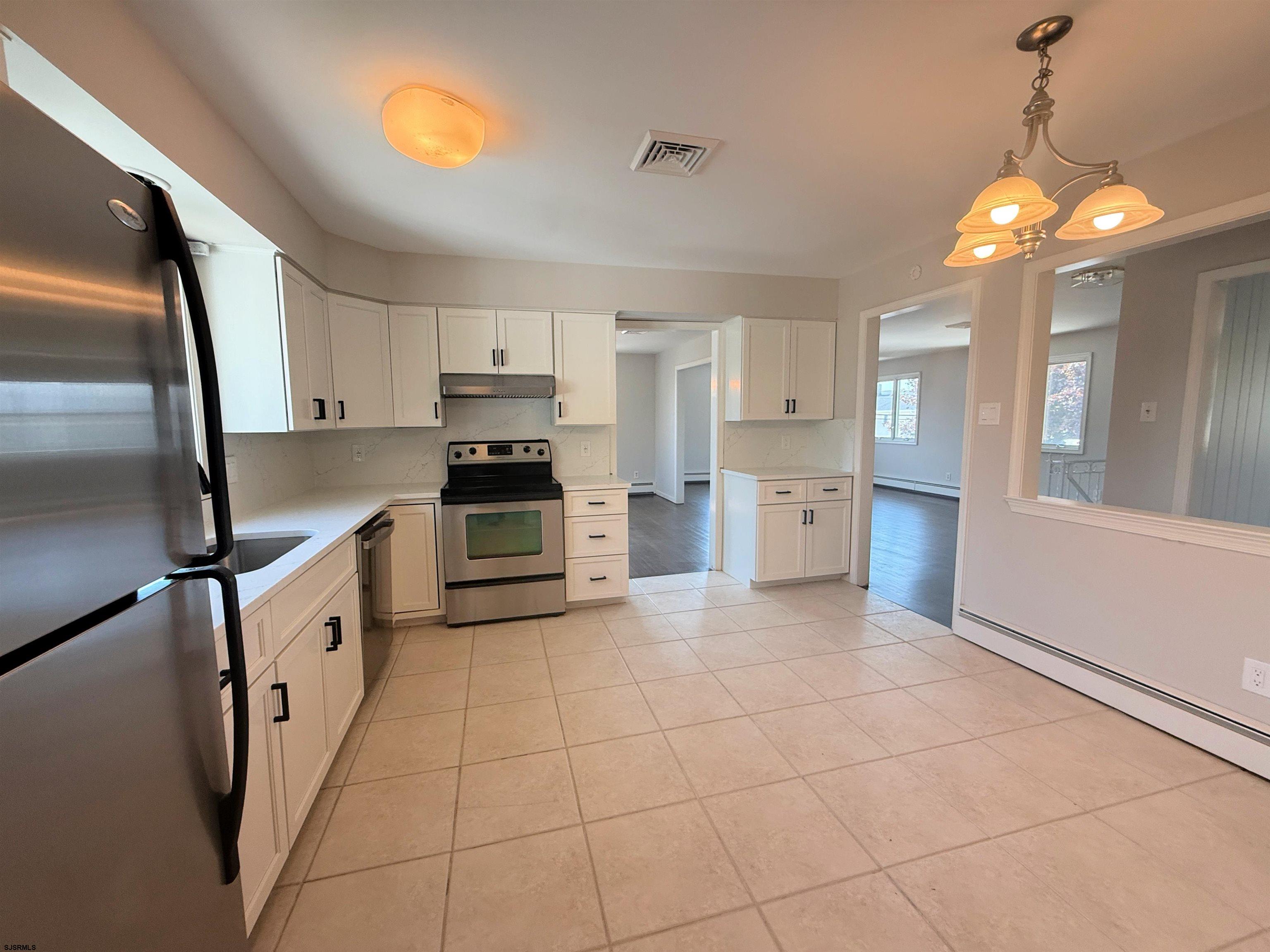 303 Windsor Dr